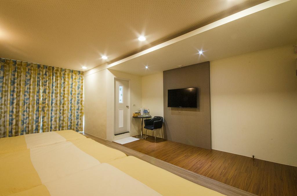 Апартаменти Sunny House Лодун Номер фото